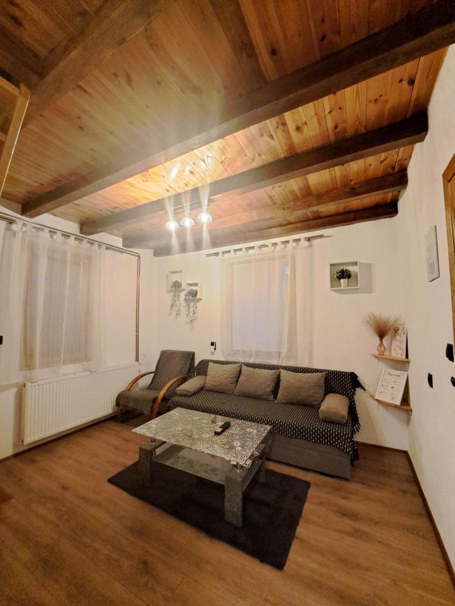 Guest House Emanuela Slunj Exterior foto